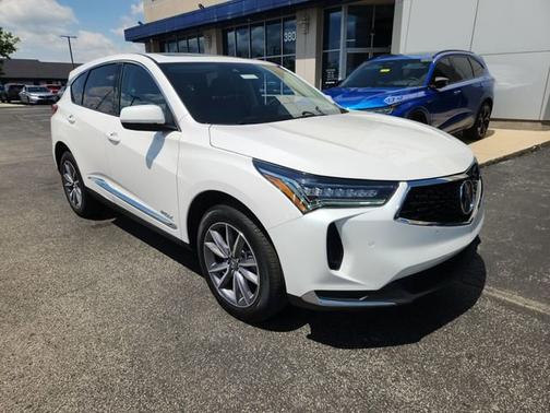 White 2023 Acura RDX w/Technology Package