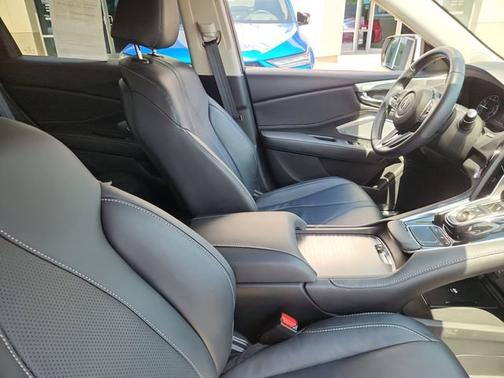 White 2023 Acura RDX w/Technology Package