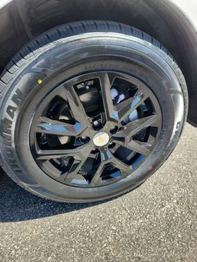 Summit White 2023 Chevrolet Equinox LS