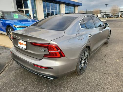 2019 Volvo S60 Inscription
