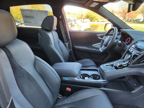 2025 Acura RDX w/A-Spec Package