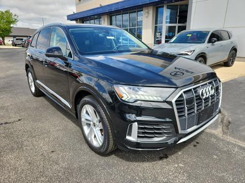 2024 Audi Q7 Premium Plus