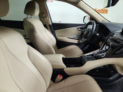 2023 Acura RDX w/Technology Package