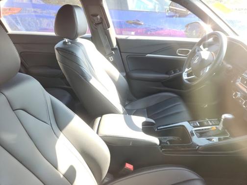 2023 Acura Integra w/A-Spec Package