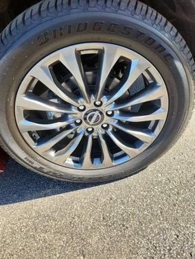 Coulis Red Pearl 2024 Nissan Armada Platinum