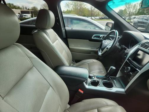 2012 Ford Explorer Limited