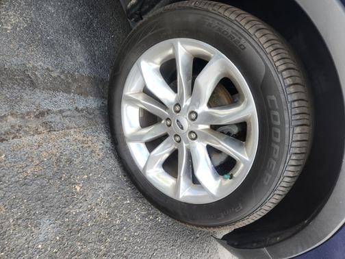 2012 Ford Explorer Limited