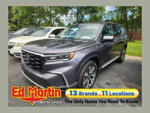 Lunar Silver Metallic 2025 Honda Pilot Touring