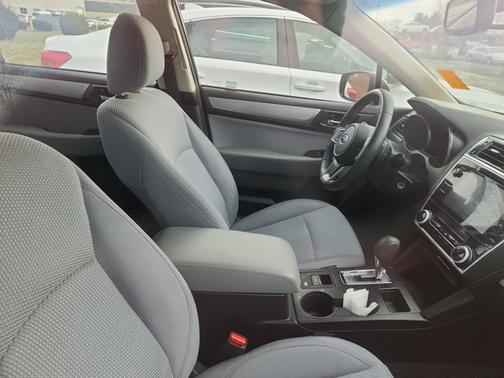 2018 Subaru Legacy 2.5i Premium