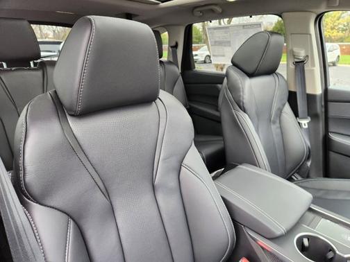 2025 Acura MDX w/Technology Package