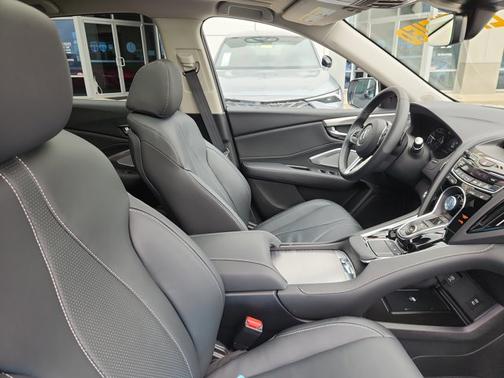 2024 Acura RDX w/Technology Package
