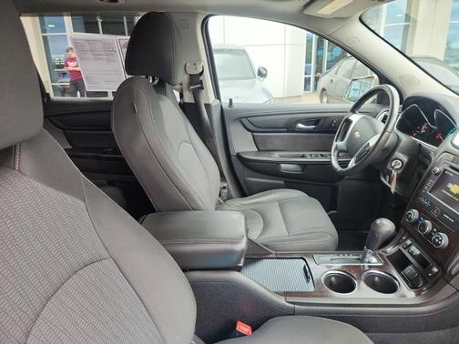 2017 Chevrolet Traverse 1LT