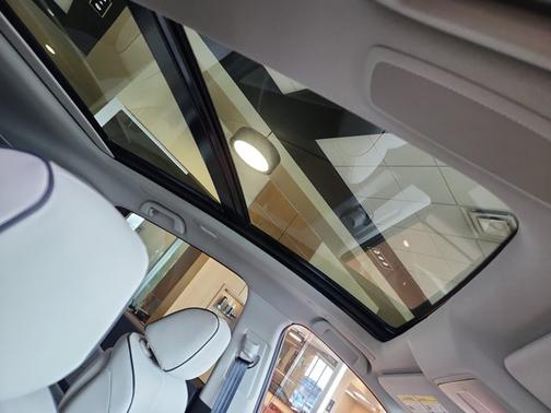 2025 Acura RDX w/Advance Package