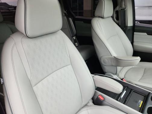 Blue 2023 Honda Odyssey Elite