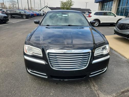 2014 Chrysler 300 Base