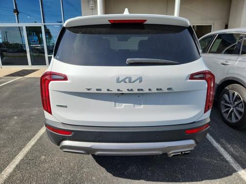 2022 Kia Telluride S