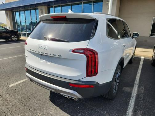 2022 Kia Telluride S