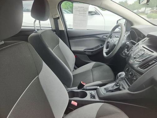 Tuxedo Black Metallic 2013 Ford Focus S