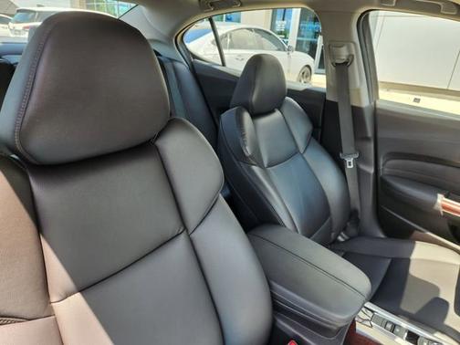 Crystal Black Pearl 2015 Acura TLX V6