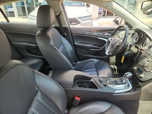 Stone Metallic 2011 Buick Regal CXL RL6