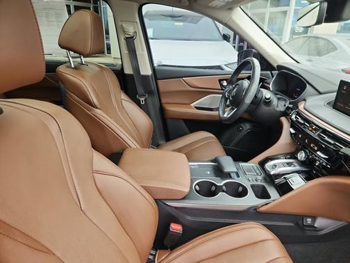 2024 Acura MDX w/Technology Package