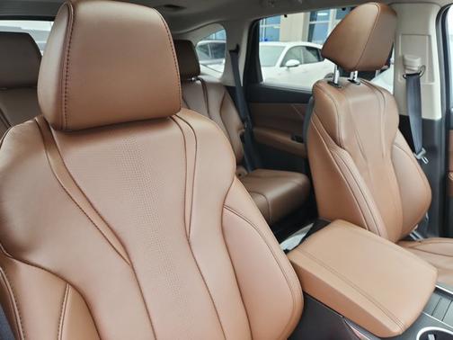 2025 Acura MDX w/Technology Package