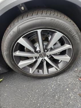 White 2025 Acura MDX w/Technology Package