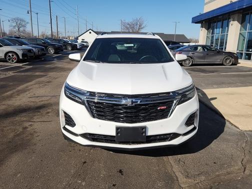 2023 Chevrolet Equinox RS