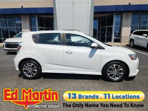 2017 Chevrolet Sonic LT