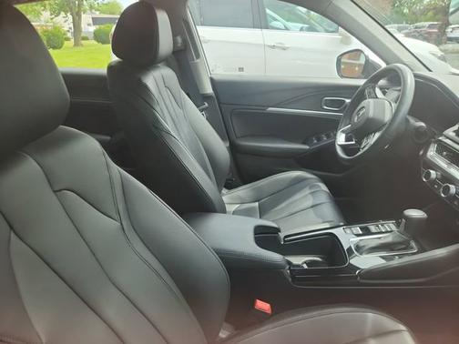 White 2023 Acura Integra Base