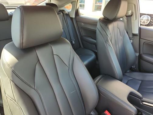 White 2023 Acura Integra Base