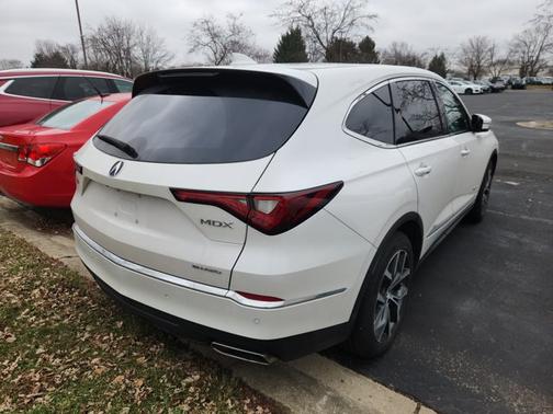 2023 Acura MDX w/Technology Package