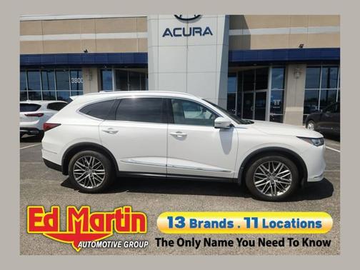 White 2024 Acura MDX w/Advance Package
