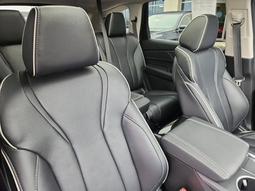 2024 Acura MDX w/Advance Package