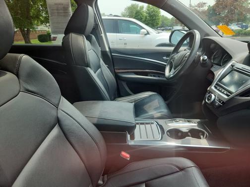 2017 Acura MDX 3.5L w/Technology Package