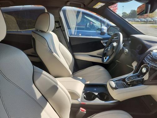 2025 Acura RDX w/A-Spec Advance Package
