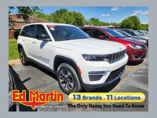 Bright White Clearcoat 2022 Jeep Grand Cherokee 4xe 4xe