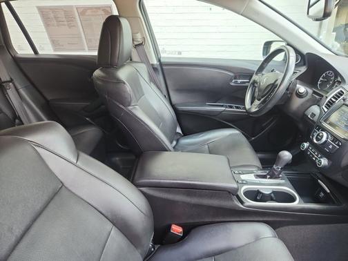 2017 Acura RDX Advance Package