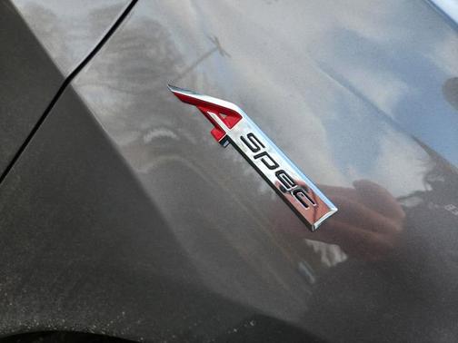 Liquid Carbon Metallic 2026 Acura RDX w/A-Spec Advance Package