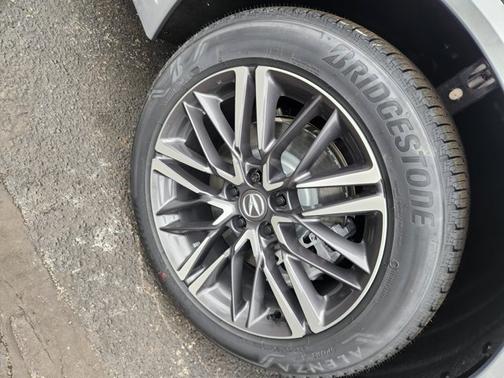 2026 Acura MDX w/Advance Package