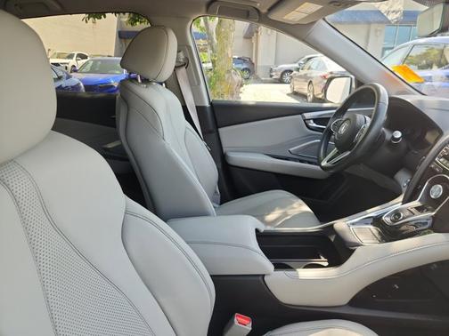 2023 Acura RDX w/Technology Package