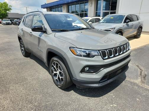 2024 Jeep Compass Latitude