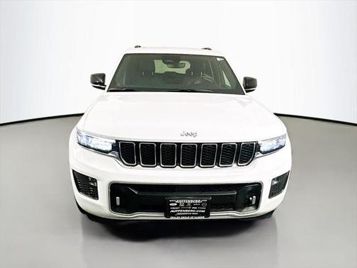 2023 Jeep Grand Cherokee Overland 4x4