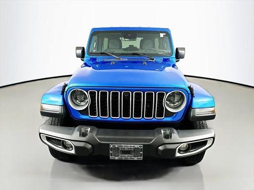 2024 Jeep Wrangler 4-Door Sahara 4x4