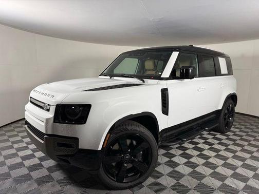 2025 Land Rover Defender 110 P400 X-Dynamic SE
