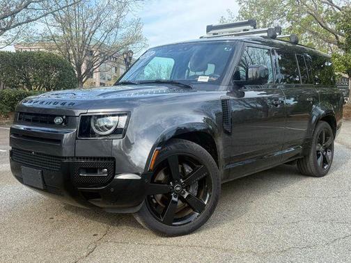 Carpathian Grey Premium Metallic 2024 Land Rover Defender 130 P400 X-Dynamic SE