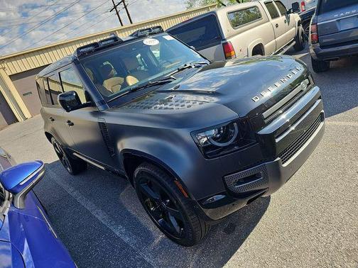 2023 Land Rover Defender 110 Carpathian Edition
