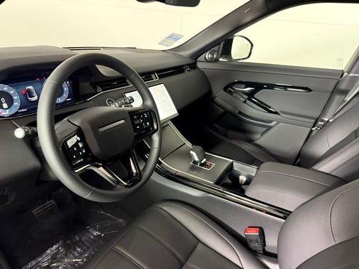 2026 Land Rover Range Rover Evoque Core S