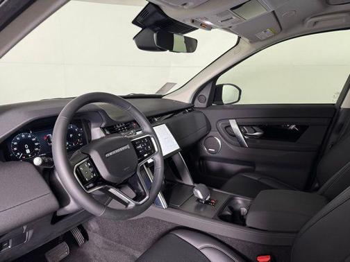 2025 Land Rover Discovery Sport S