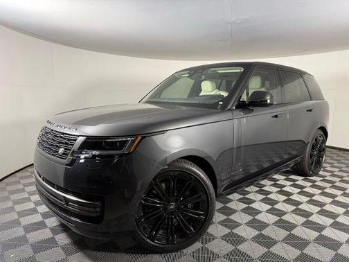 2025 Land Rover Range Rover P530 SE